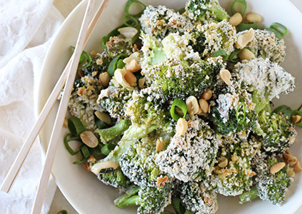 Baked Broccoli Poppers with Honey-Sriracha Dipping Sauce