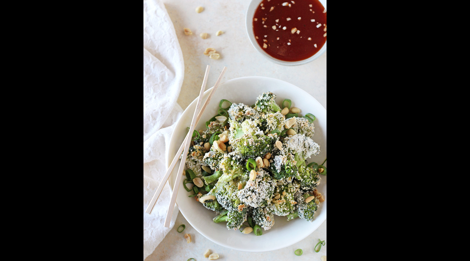 Baked Broccoli Poppers with Honey-Sriracha Dipping Sauce